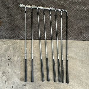 Vintage golf clubs. McGregor Great Scot irons 3-PW